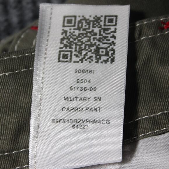 True Religion Cargo Pants Mens 27 Green Military SN Utility Pockets - Picture 12 of 12